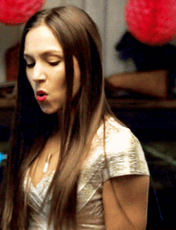 Wynonnaearp Dancing GIF