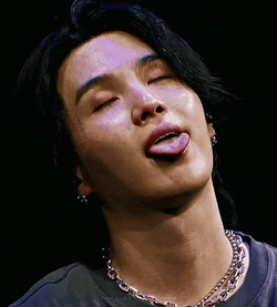 Yoongi Suga GIF