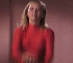 Young Hilary Duff Singing And Dancing