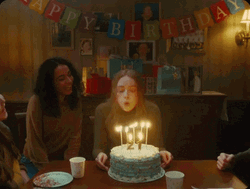 Young Taylor Swift Birthday Party  GIF