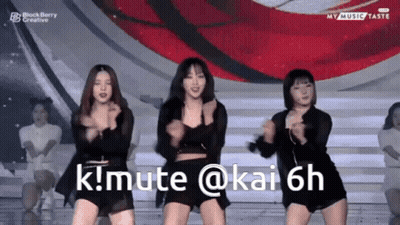 Young Women Dancing On Stage K Mute @ Kai 6H GIF