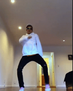 Youtuber BoywithoutUke Tiktok Dance GIF