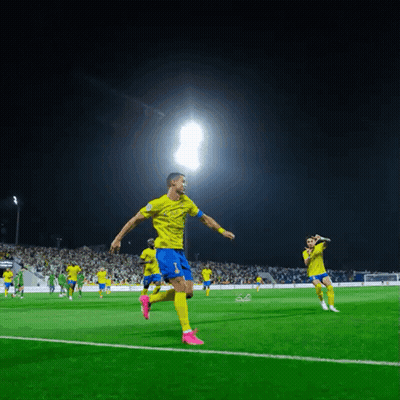 Yuji Itadori De Lukas GIF