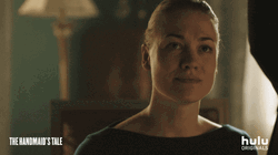 Yvonne Strahovski Serena Joy Miss Family GIF