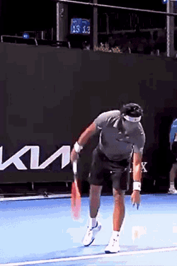 Zhang Zhizhen Serve GIF