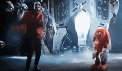 Zoom In Friends Knuckles Dancing GIF