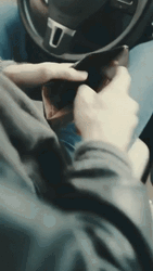 Zoom In No Money Empty Wallet GIF