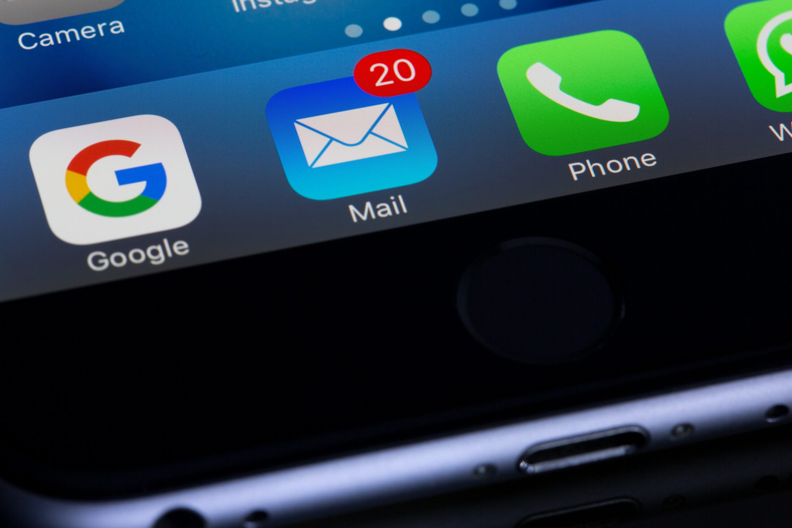 How to Insert a GIF into an Email: Gmail, Outlook, Hotmail, iCloud, and More
