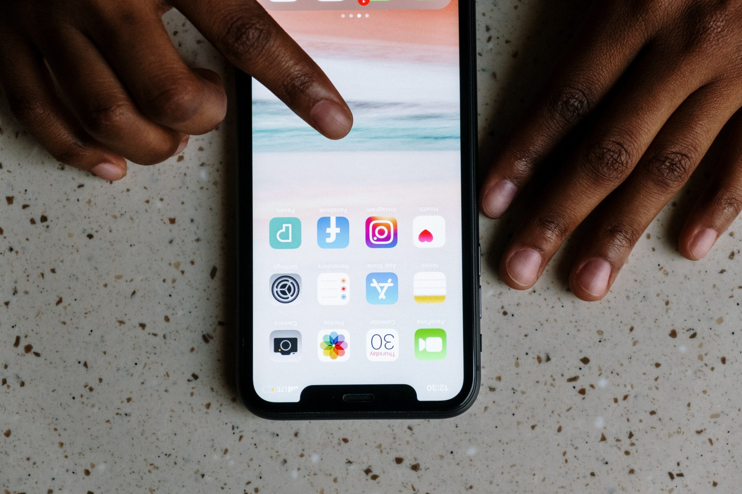 How to Make a GIF From Live Photo: A Step-by-Step Guide