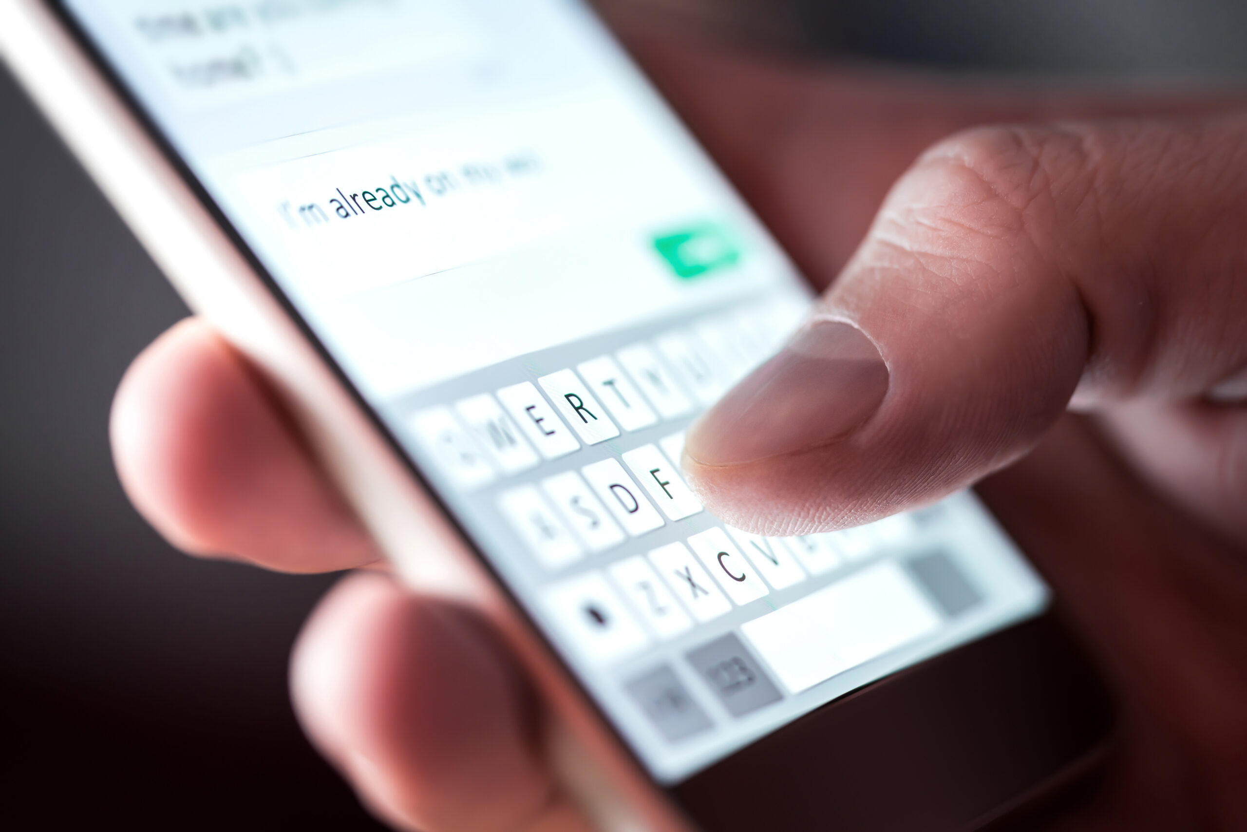 How to Send GIFs on Text